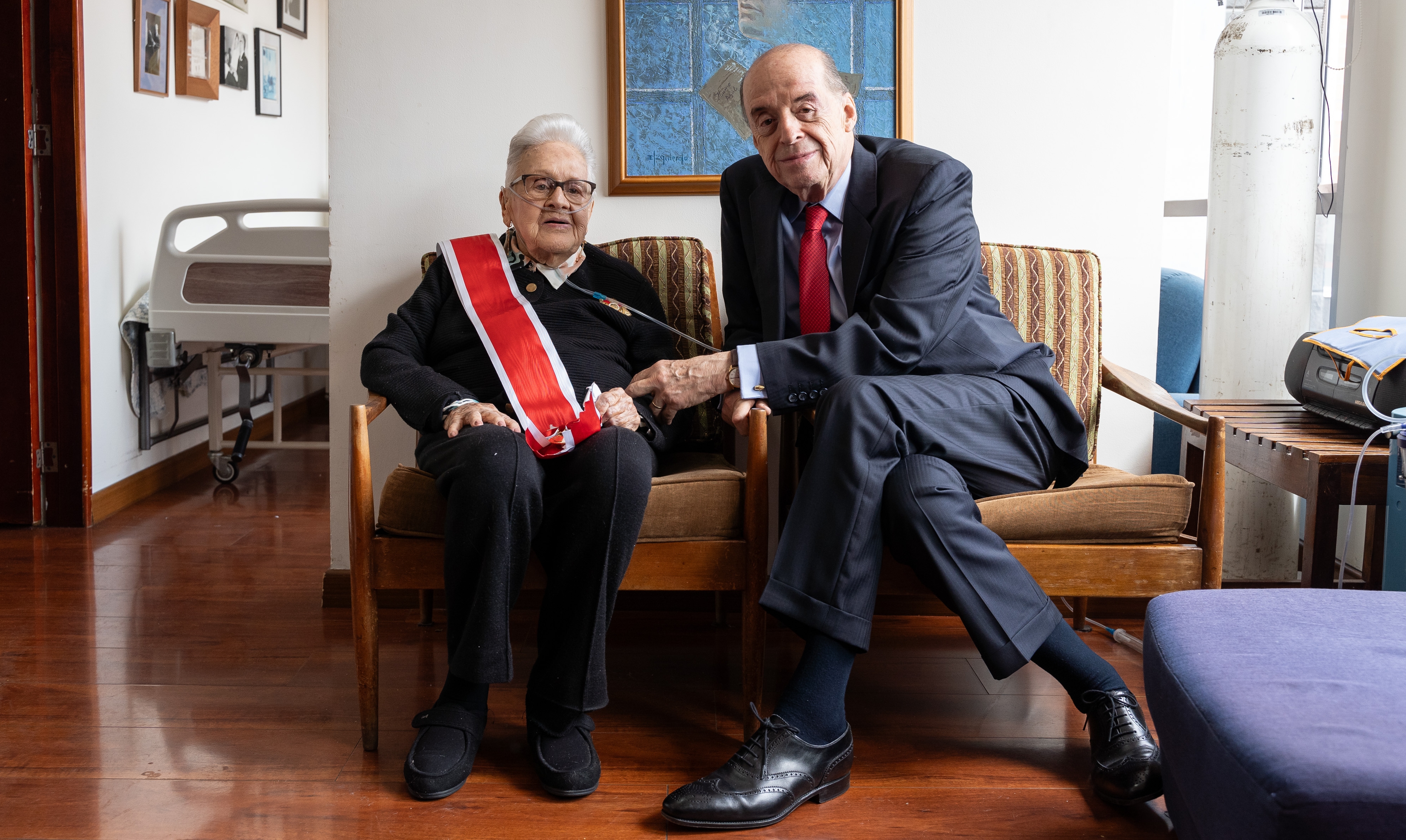 Maruja Vieira recibe Orden Nacional al Mérito por parte del Canciller Álvaro Leyva Durán - septiembre 2023